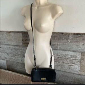 Ralph Lauren Womans Black Cow Leather Wallet Purse.